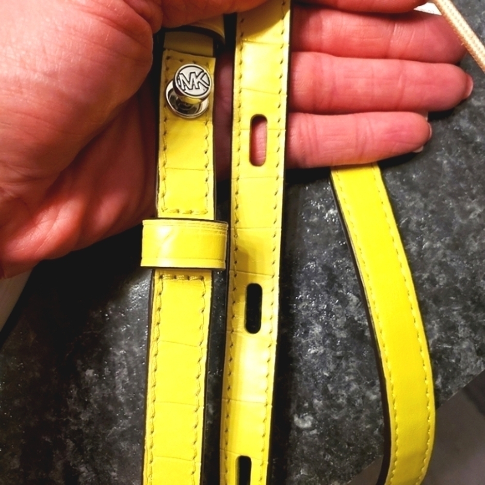MICHAEL KORS HENDRIX SHOULDER FLAP BAG YELLOW CROC GENUINE LEATHER CROSSBODY - Picture 10 of 15